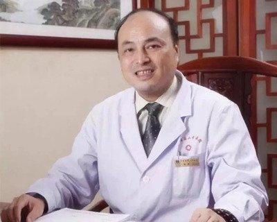 隆安县黄成文医师