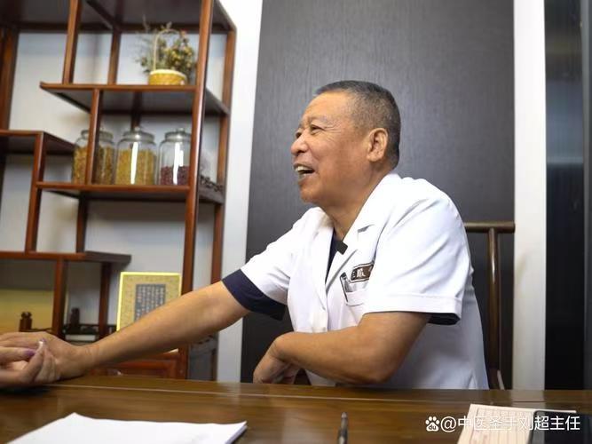 兴宁区中医师廖木连