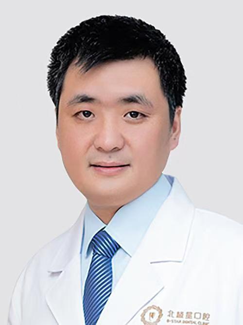 马山县中医师韦晽